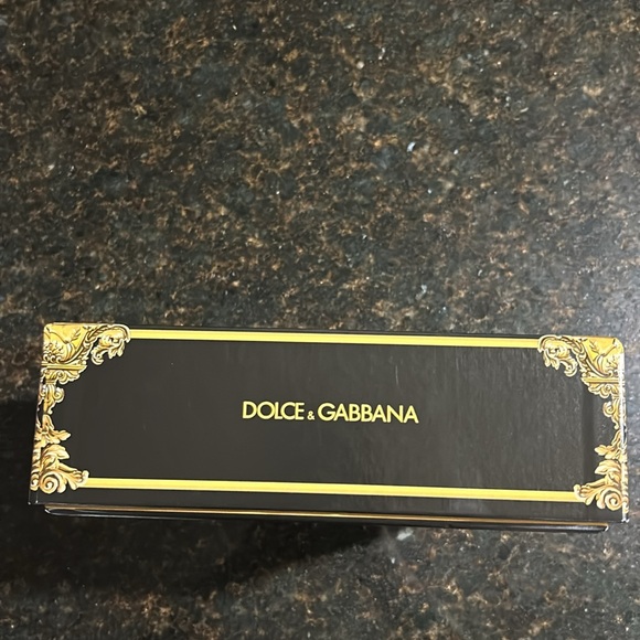 Dolce & Gabbana empty "Devotion" box - Picture 10 of 13